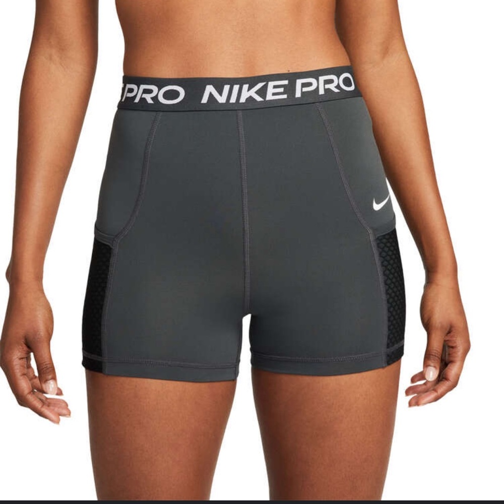 Nike pro dri-fit high waisted 3 inch shorts